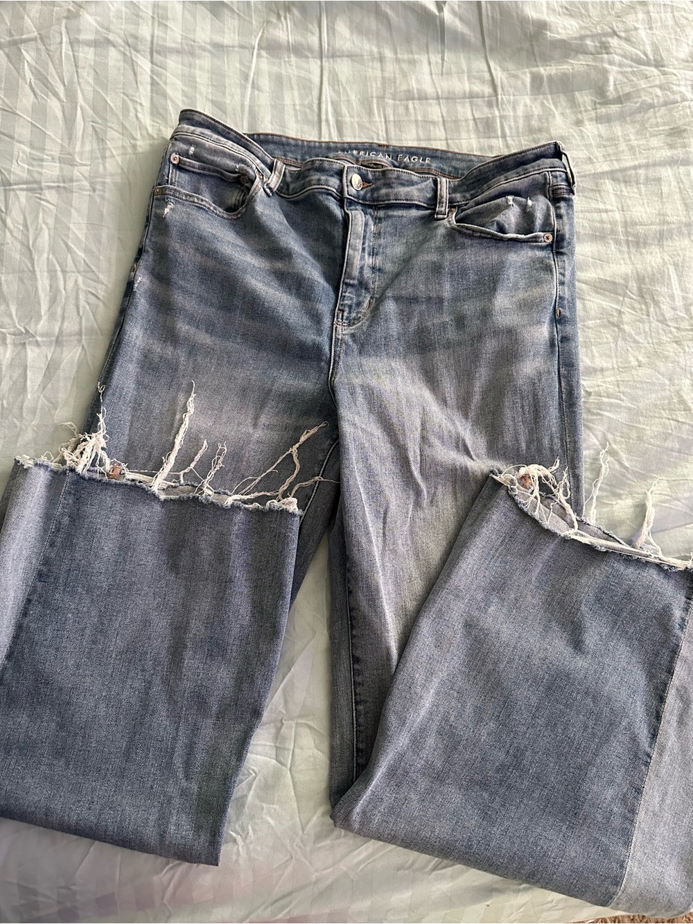 American Eagle Outfitters Light Blue Distressed flare